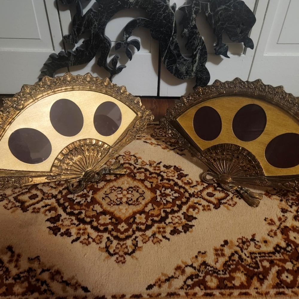 Hollywood Regency antique asain fan picture frames x2..